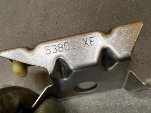 MOCOWANIE WSPORNIK UCHWYT DACIA DUSTER II 2