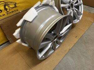 FELGA ALUMINIOWA BMW X5 F15 STYLING 446 18 CALI NOWA OEM