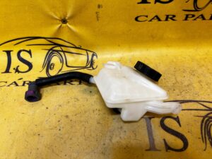 ZBIORNICZEK PŁYNU HAMULCOWEGO FORD KUGA ESCAPE MK3