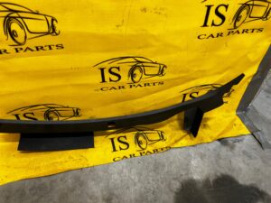 USZCZELKA LISTWA BŁOTNIKA PRZÓD PRAWY PRAWA LAND ROVER DISCOVERY 5 V L462