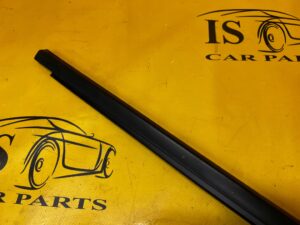 LISTWA DRZWI PRZÓD LEWY LEWA DACIA SANDERO III