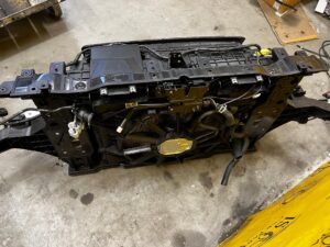 KOMPLETNY PAS PRZEDNI PRZÓD CHŁODNICE RADAR GENESIS GV70 2.5L