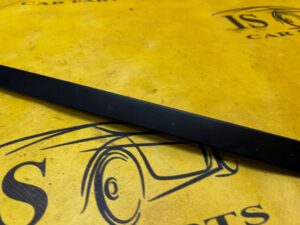 USZCZELKA PROWADNICY DRZWI TYŁ PRAWY CITROEN C4 II PICASSO SPACETOURER