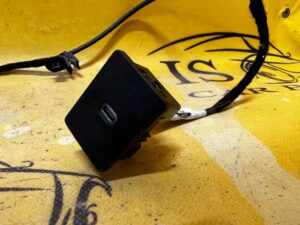 PRZEWÓD WEJŚCIE USB FORD KUGA MK3 ESCAPE MK4 USA