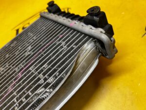 DODATKOWA CHŁODNICA WODY AUDI A8 4H D4 4.0 TFSI