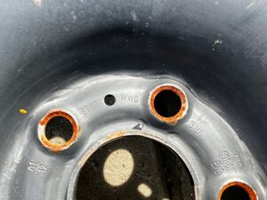 KOŁA FELGI OPONY ZIMOWE VW VOLKSWAGEN SKODA SEAT 185/60 R15