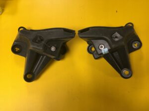 PRAWY ŚLIZG MOCOWANIE ZDERZAKA TYŁ PEUGEOT 3008 I