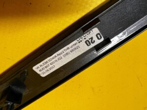 LISTWA BOCZKA DRZWI TYŁ PRAWY PRAWA AUDI Q7 SQ7 4M0