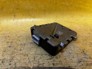 KAMERA RADAR KOLIZJI PRZEDNIA PRZEDNI TOYOTA HILUX VIII 8