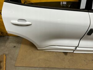 DRZWI PRAWE PRZEDNIE TYLNE FORD KUGA MK3 ST-LINE