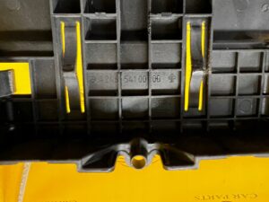 DODATKOWY AKUMULATOR AGM STEROWNIK MODUŁ MERCEDES B-KLASA W246