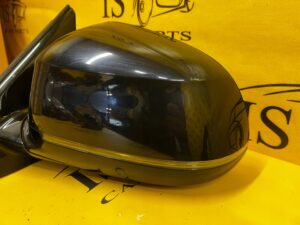 LUSTERKO ZEWNĘTRZNE LEWE 5PIN 5 PIN BMW X6 F16 EU CARBONSCHWARZ 2016R