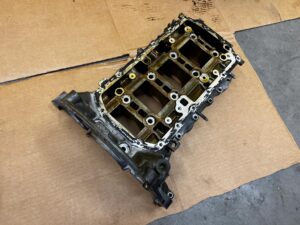 PODPORY WAŁU PÓŁBLOK SILNIKA CITROEN PEUGEOT 1.6 THP MINI 1.6i 5G01 10FJCC