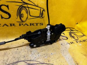 ZAMEK DRZWI CIĘGNO KLAMKA TYŁ TYLNY PRAWY PRAWE 5 PIN SKODA SCALA