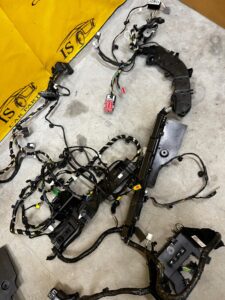 WIĄZKA INSTALACJA WNĘTRZA FORD KUGA MK3 ESCAPE