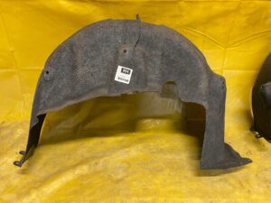 PRAWE NADKOLE TYLNE TYŁ INFINITI Q30 QX30