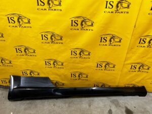 LISTWA PROGOWA PRÓG OSŁONA PRAWA AUDI TT 8S0