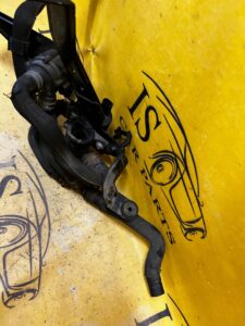 POMPA WODY RURY PRZEWODY WODY AUDI A8 D4 4.0 TFSI LIFT