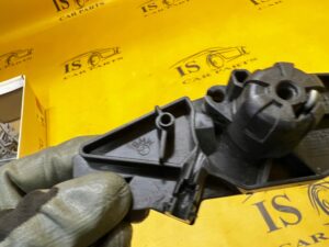 STELAŻ UCHWYT RĄCZKI OTWIERANIA MASKI BMW X5 E70 X6 E71