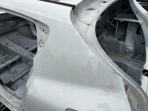 ĆWIARTKA BŁOTNIK POSZYCIE SŁUPEK PRÓG LEWY TYŁ DACIA SANDERO III 3 STEPWAY