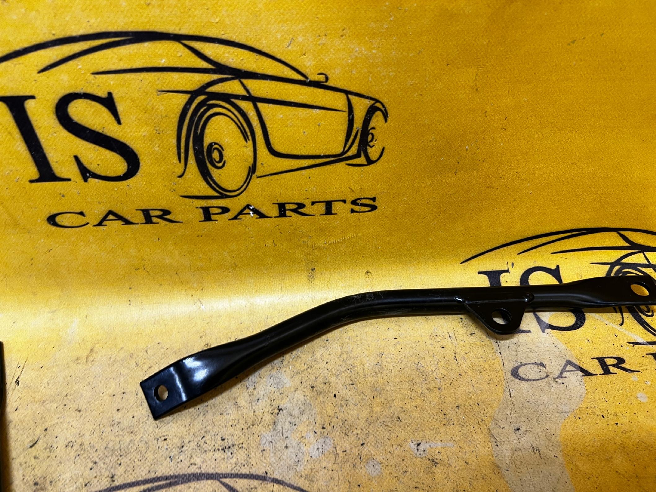 WSPORNIK ROZPÓRKA MOCOWANIE BMW F22