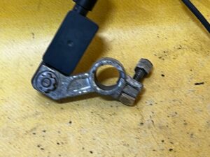 KLEMA MINUSOWA MINUS LAND ROVER EVOQUE L551