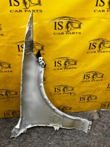 BŁOTNIK LEWY PRZÓD GENESIS GV70 BIAŁY AKRYL