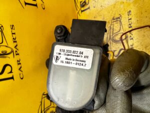 CZUJNIK POZIOMOWANIA ŚWIATEŁ TYŁ PRAWY PORSCHE PANAMERA 970 I LIFT