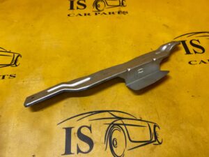 ELEMENT WYKOŃCZENIA WSPORNIK MOCOWANIE DRZWI TYŁ LEWY RENAULT KADJAR