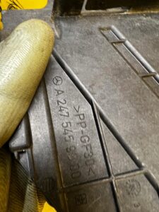 OSŁONA OBUDOWA AKUMULATORA MERCEDES A KLASA W177