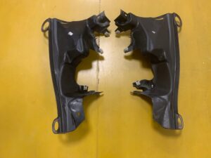 PRAWA OSŁONA WÓZKA SANEK MAGLOWNICY BMW F10 F11