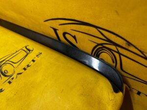 LISTWA USZCZELKA SZYBY CZOŁOWEJ PRZÓD LEWA BMW X6 E71