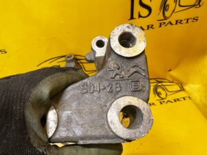 PRAWA ŁAPA MOCOWNIE WÓZKA SANEK PEUGEOT 3008 II