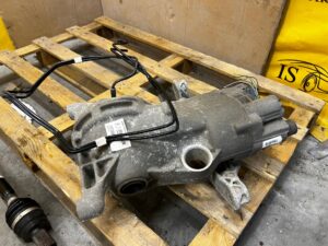 DYFERENCJAŁ DYFER MOST TYŁ RANGE ROVER EVOQUE L538 2.0 BENZYNA