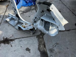 ĆWIARTKA BŁOTNIK POSZYCIE SŁUPEK PRÓG TYŁ PRAWY DACIA SANDERO STEPWAY III 3