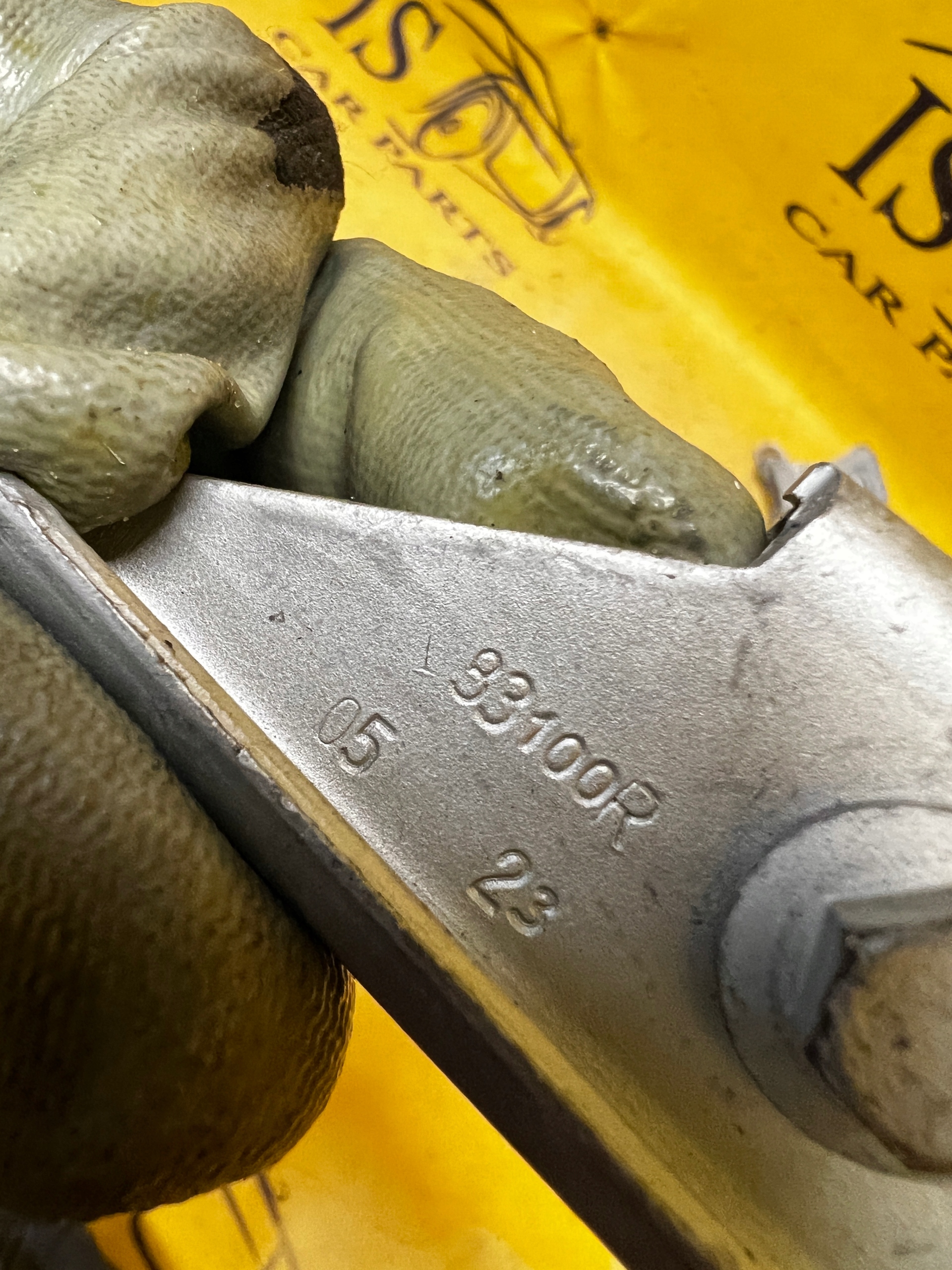 WSPORNIK UCHWYT MOCOWANIE AKUMULATORA DACIA SANDERO STEPWAY III 2023R