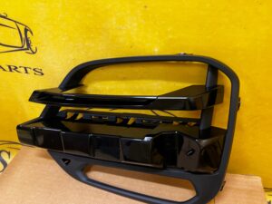 KRATKA ATRAPA ZDERZAKA WLOT POWIETRZA PRAWA BMW X3 G01 NOWA OEM