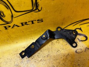 UCHWYT WSPORNIK MOCOWANIE BLACHA FORD KUGA MK3 ESCAPE MK4 1.5 ECOBOOST