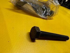 ŚRUBA SZEŚCIOKĄTNA M10X80 BLOKU SILNIKA BMW M47N M47N2 M57N NOWA OEM