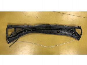 GÓRNE PODSZYBIE PLASTIKOWE NISSAN LEAF I ZE0