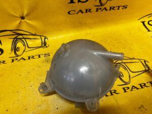 ZBIORNICZEK WYRÓWNAWCZY PŁYNU VW ARTEON 1.5 TSI