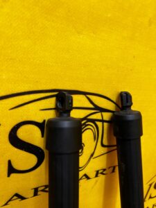 KOMPLET SIŁOWNIKI TELESKOPY KLAPY BAGAŻNIKA LR RANGE ROVER EVOQUE II L551