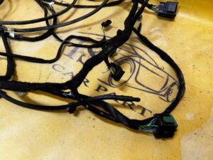 FORD KUGA III MK3 WIĄZKA PODSUFITÓWKI DACHU