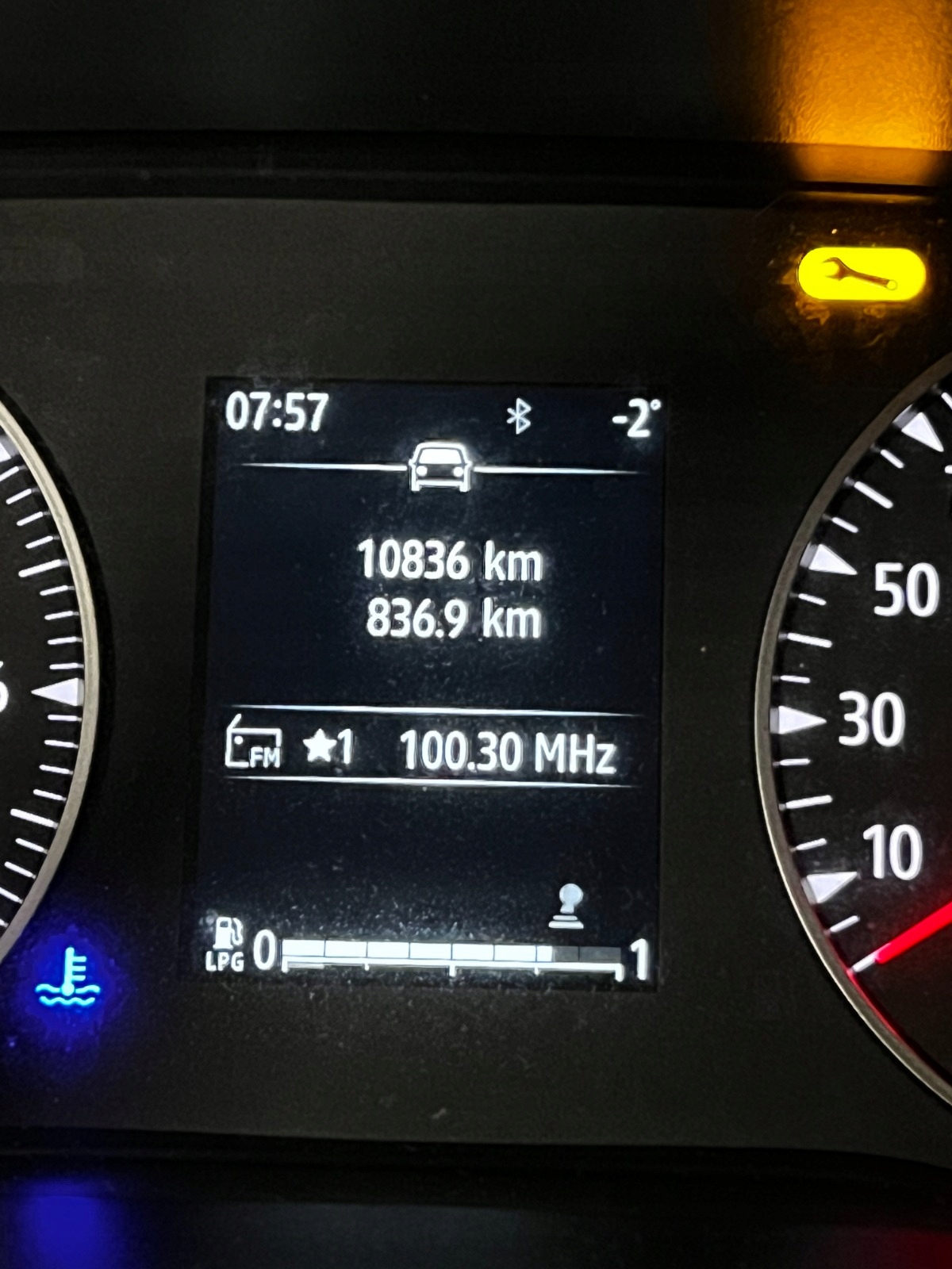 ŚWIATŁO STOP KLAPY BAGAŻNIKA DACIA SANDERO III 2023R