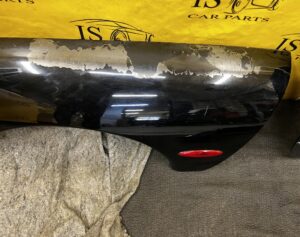 BŁOTNIK TYŁ TYLNY LEWY CHEVROLET CORVETTE C5 CABRIO 97-04