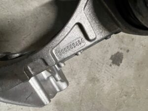 ŁAPA MOCOWANIE NAPINACZ ALTERNATORA RENAULT MEGANE IV 1.5 DCI