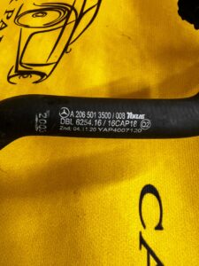 KRÓCIEC RURA RURKA PRZEWÓD WĄŻ WODY CHŁODZENIA MERCEDES C-KLASA W206