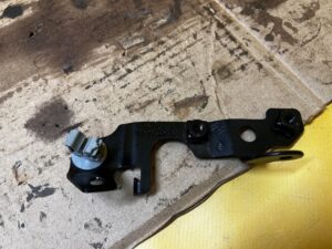 UCHO SILNIKA RENAULT 0.9 TCE