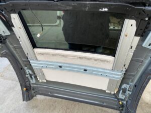 DACH SZYBA SZYBERDACH SOLAR SŁUPKI ĆWIARTKA MERCEDES CLS W257