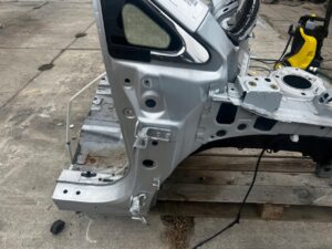 ĆWIARTKA PRAWA PRZÓD PODŁUŻNICA FARTUCH PRÓG LEXUS RX III 450H 2009-2015